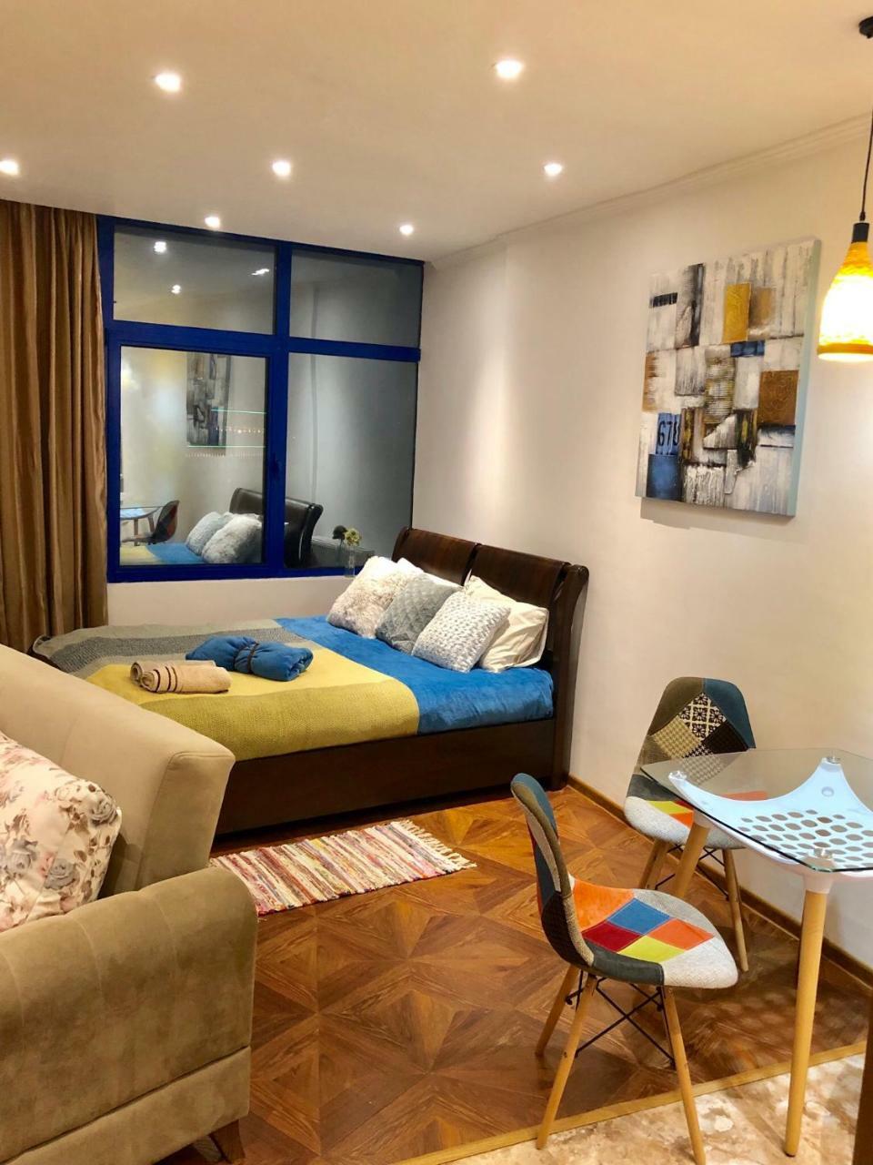 Cozy bright Apartment with amazing sea view Batumi Zewnętrze zdjęcie