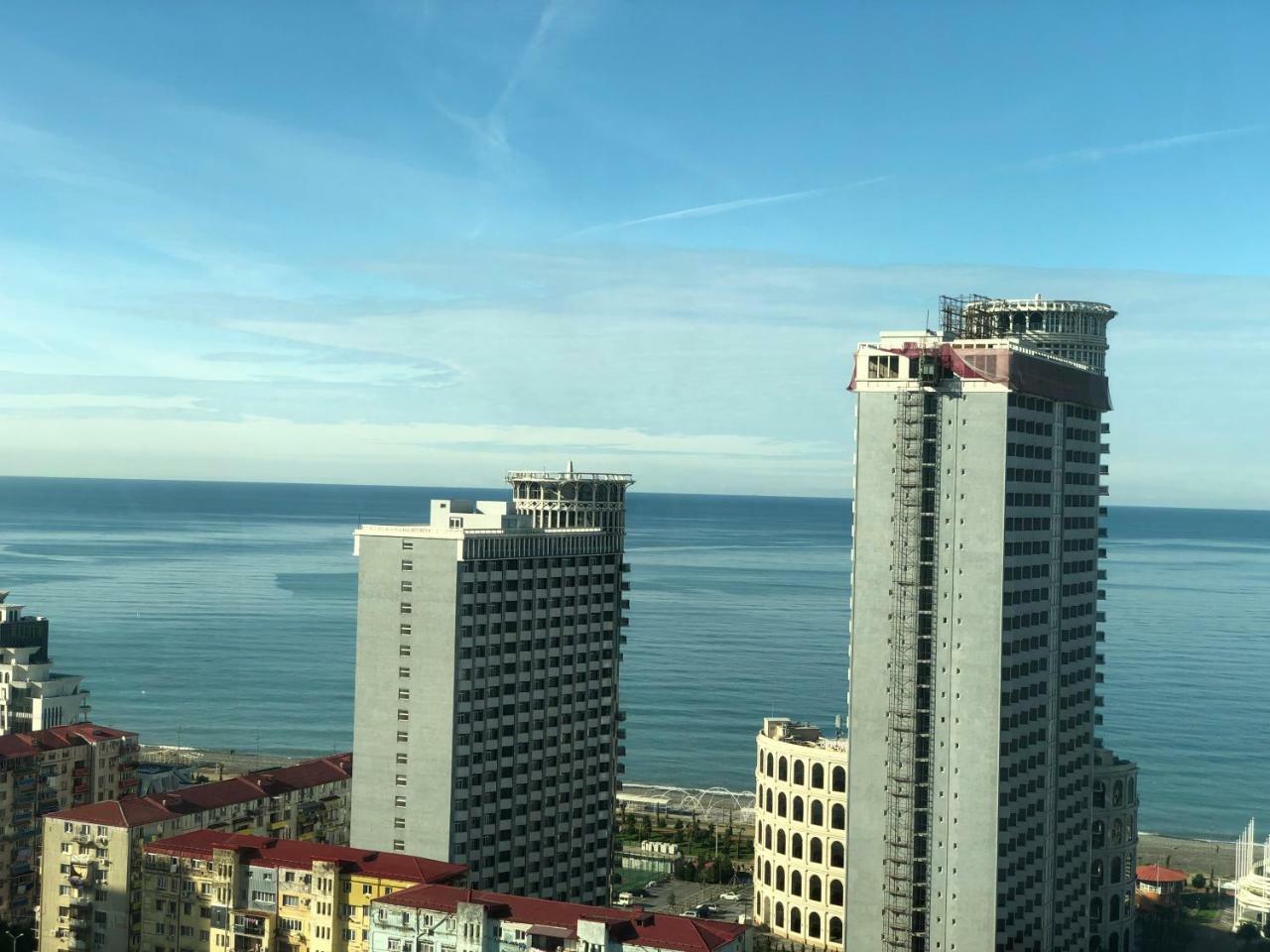 Cozy bright Apartment with amazing sea view Batumi Zewnętrze zdjęcie