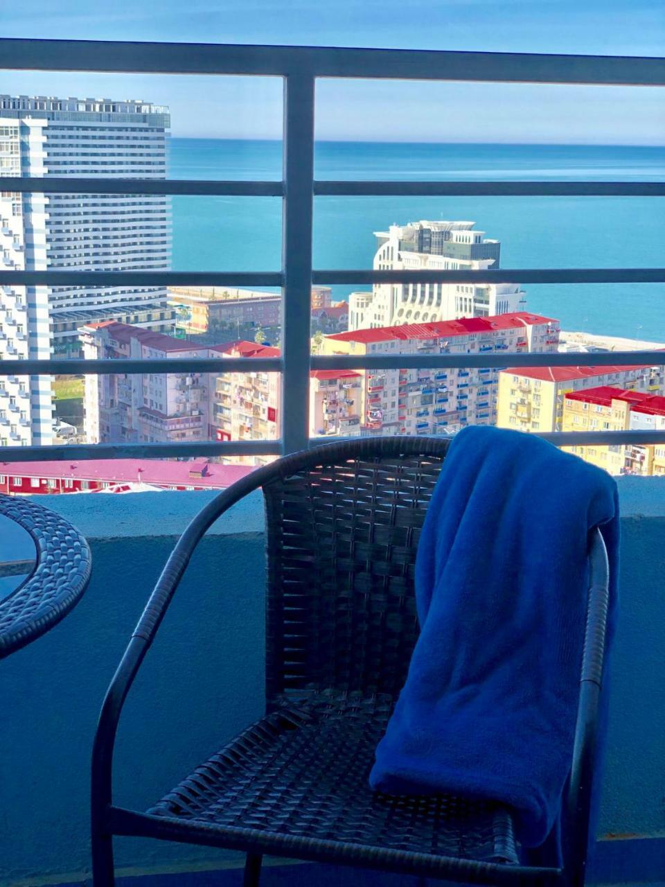 Cozy bright Apartment with amazing sea view Batumi Zewnętrze zdjęcie